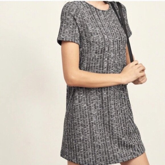 Abercrombie & Fitch Ribbed Short Sleeve Knit Dress Dark Gray & White Size M - Picture 1 of 9